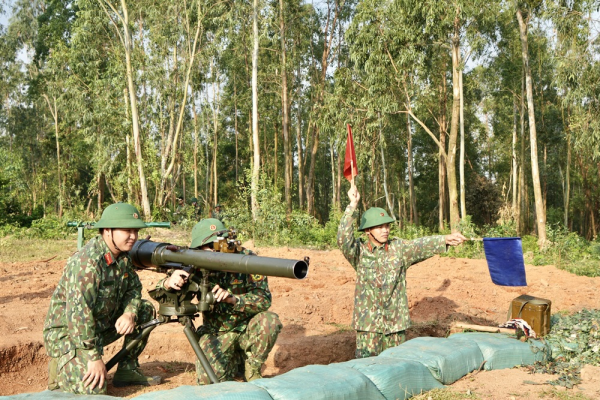 Nhiều hoạt động thiết thực kỷ niệm 75 năm truyền thống Lực lượng vũ trang tỉnh