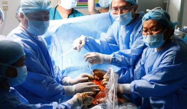 Hành trình ít người biết về kỳ tích can thiệp tim bào thai ở Việt Nam