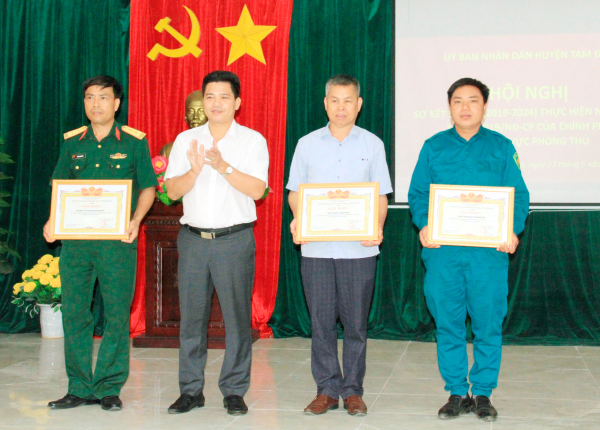 Huyện Tam Đảo sơ kết 5 năm thực hiện Nghị định số 21 của Chính phủ về khu vực phòng thủ