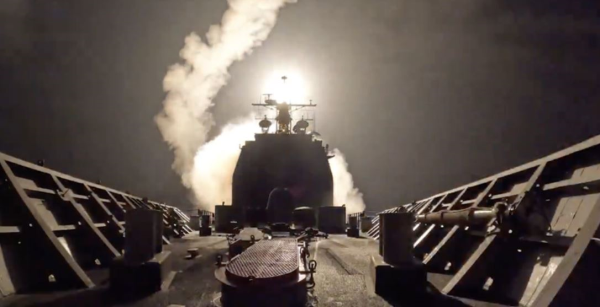 Houthi tuyên bố tấn công tàu sân bay USS Harry S. Truman của Mỹ