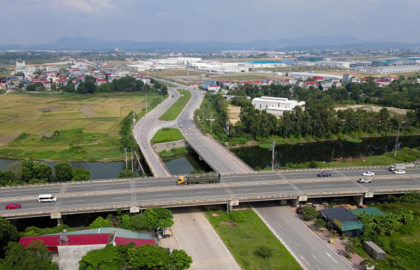 Tăng tốc hoàn thành các dự án giao thông trọng điểm