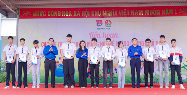 Liên hoan các đội tuyên truyền măng non về phòng, chống đuối nước, tai nạn thương tích và xâm hại trẻ em
