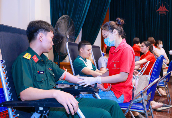 Hiến máu cứu người - một nghĩa cử cao đẹp