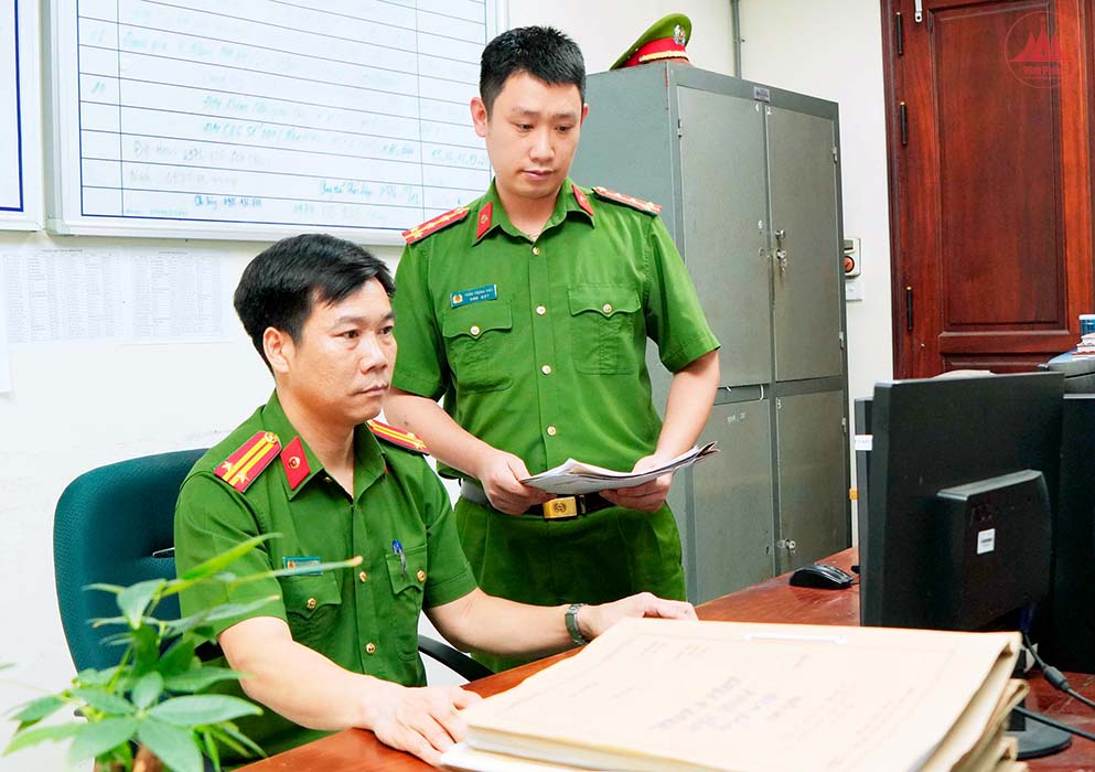 Ngăn chặn hành vi rao bán pháo hoa trái phép trên không gian mạng