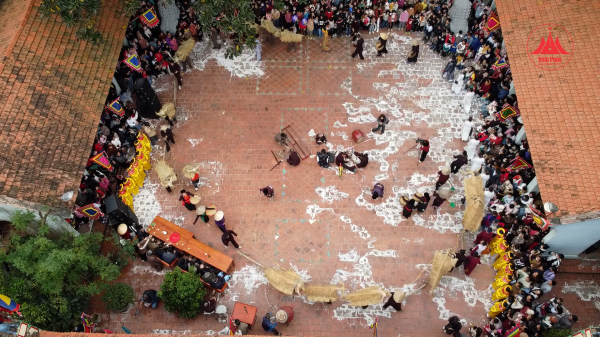 Lễ hội Trâu rơm bò rạ tôn vinh văn hóa lúa nước