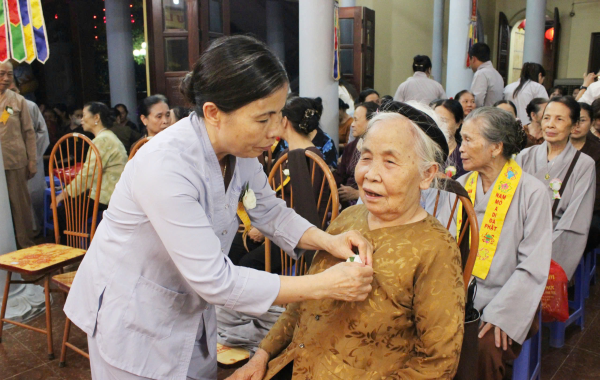 Lễ Vu Lan ý nghĩa tại chùa Tích Sơn