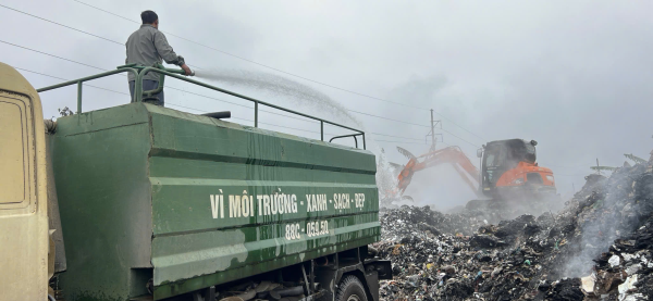 HỢP CHÂU NGĂN CHẶN HÀNH VI ĐỔ TRỘM RÁC THẢI