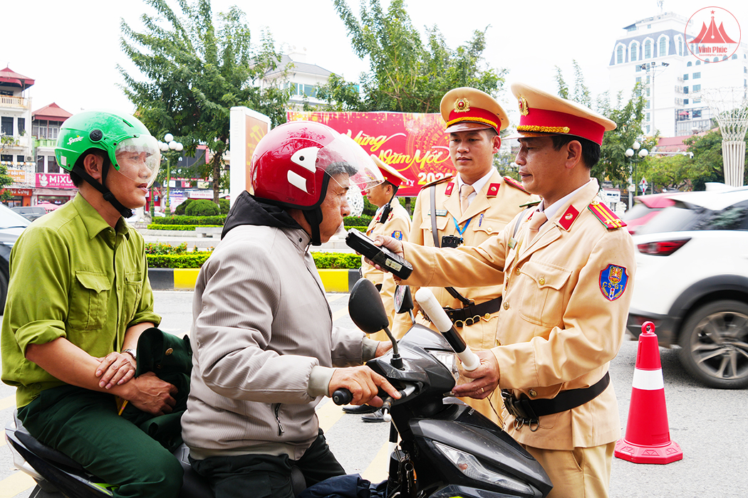 Bảo đảm trật tự an toàn giao thông từ cơ sở