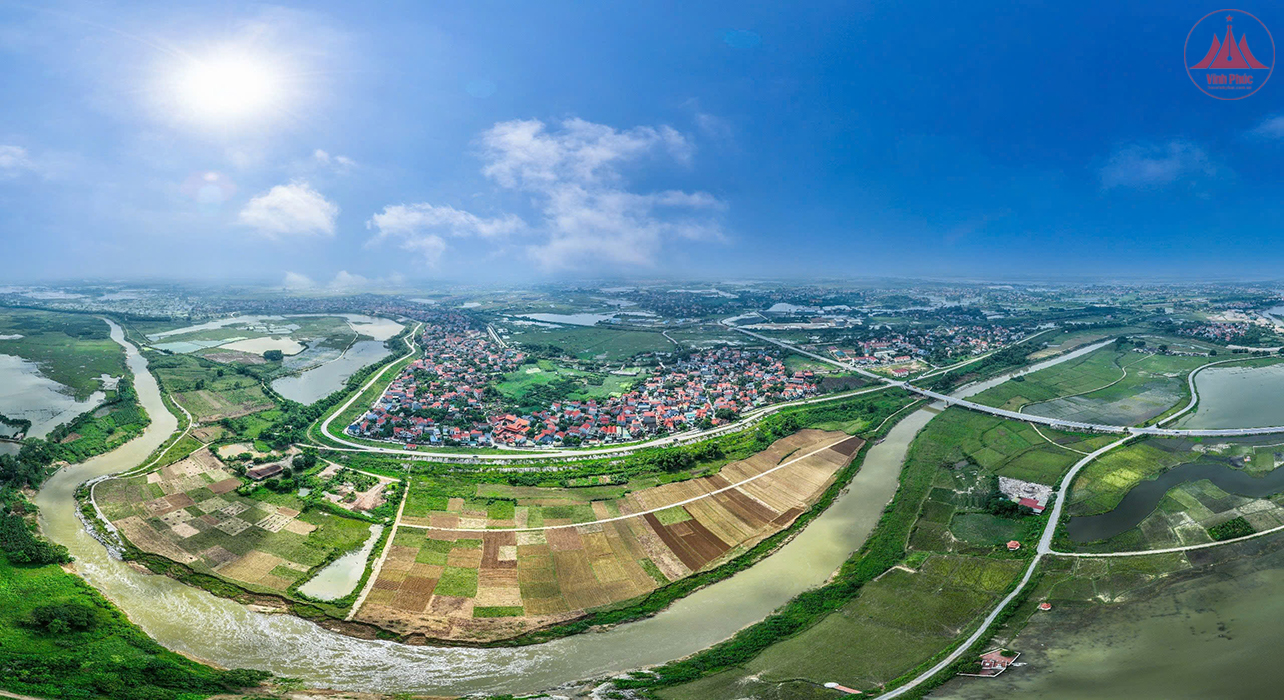 Xây dựng nông thôn mới văn minh, hiện đại, giàu bản sắc