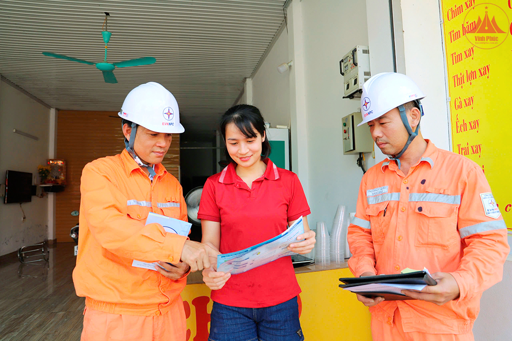 Chung tay tiết kiệm điện mùa nắng nóng