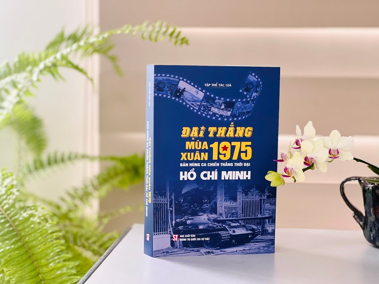 Đại thắng mùa Xuân 1975 - Bản hùng ca chiến thắng thời đại Hồ Chí Minh