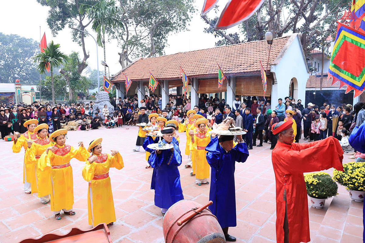 Giữ gìn và phát huy giá trị văn hóa
