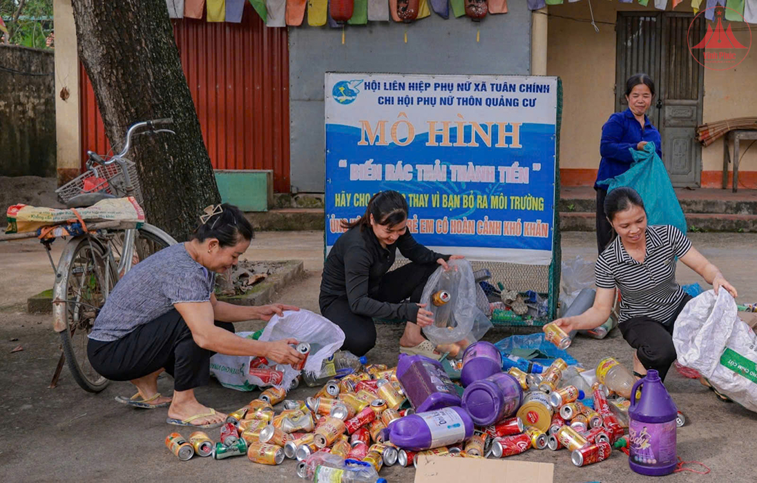 Lan tỏa các mô hình, điển hình học và làm theo Bác