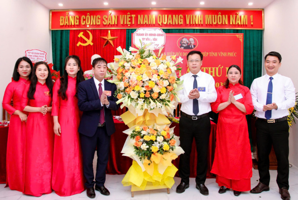 Đại hội Chi bộ cơ quan Hiệp hội Doanh nghiệp tỉnh lần thứ III, nhiệm kỳ 2025 - 2030