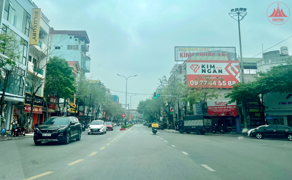Hơn 195 tỷ đồng đầu tư bảo trì hệ thống đường bộ và đèn tín hiệu giao thông