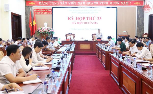 Hội đồng nhân dân huyện Yên Lạc tổ chức kỳ họp chuyên đề